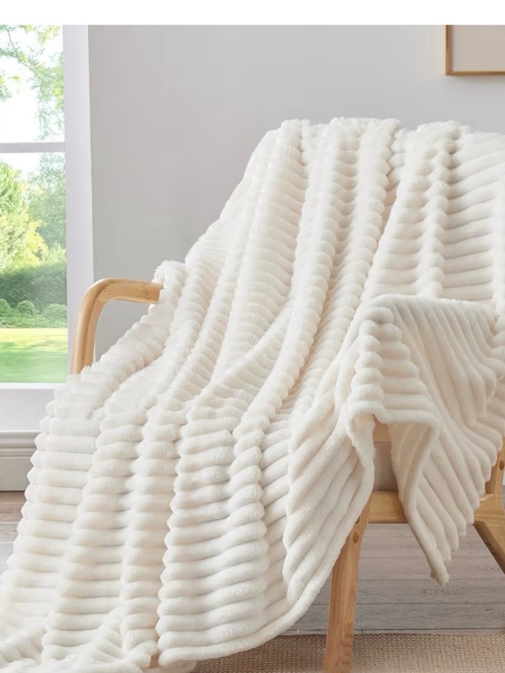 Luxurious Cream Ribbed Plush fleece Blanket - Soft Home Bedding